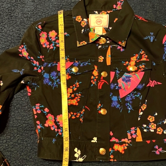 Versace for H&M cropped floral jacket - Picture 4 of 7